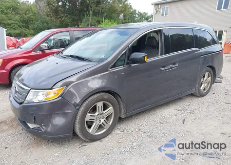 2013 Honda Odyssey Touring/Touring Elite z USA, uszkodzony, nr VIN 5FNRL5H96DB004320